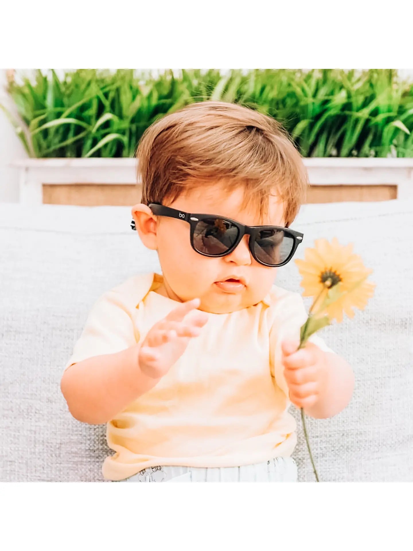 Babyfied Apparel - Classic Baby Sunglasses with Strap (age 6-24months)