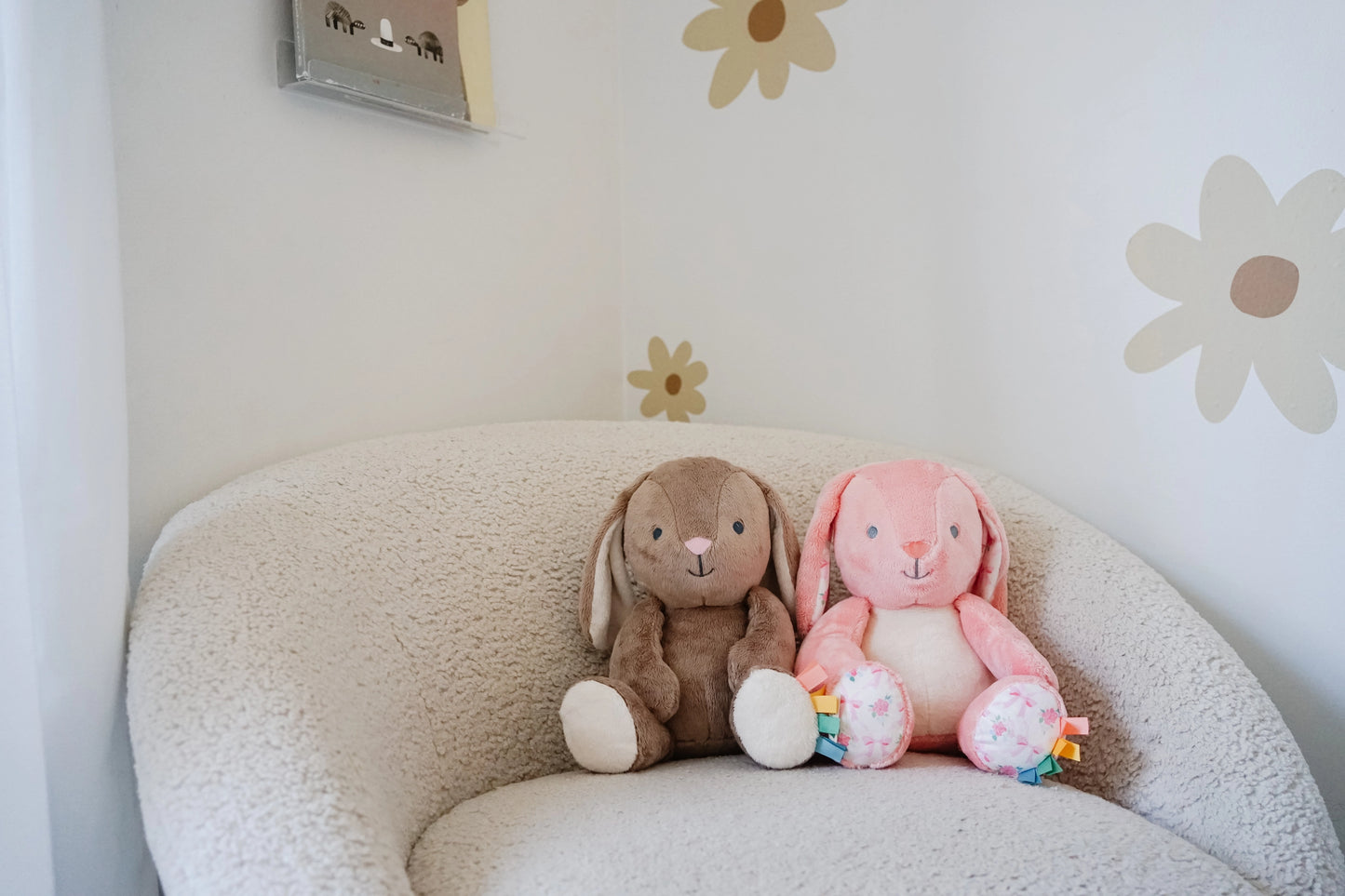 Itzy Ritzy - Sweetie Snuggles Plush (Pink Bunny)