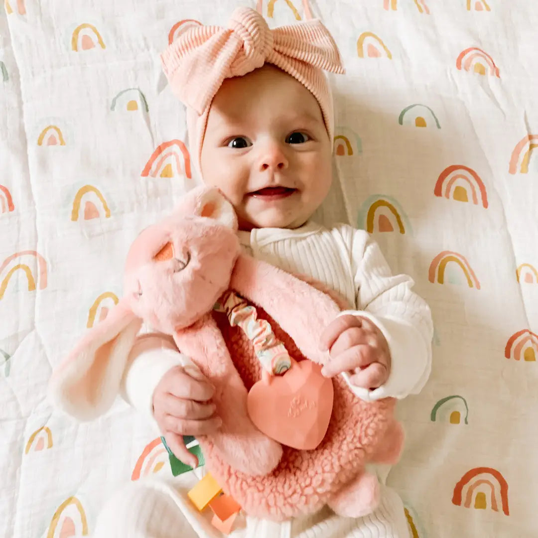 Itzy Friends Lovey Plush (Ana the Bunny)