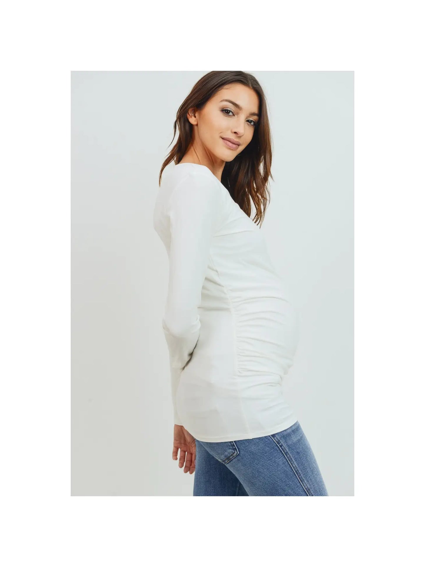 Jersey Scoop Neck Long Sleeve Maternity Top (Ivory)