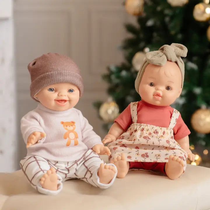 Paola Reina - Baby Gordis Doll - Teddy Bear Sweater and Pants - Sold in Box + Includes Outfit