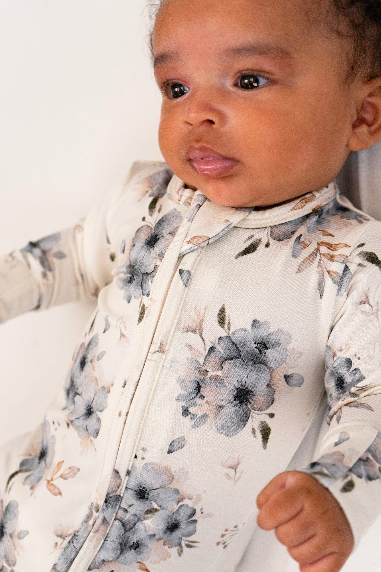 Belan J - Bamboo Footed Sleeper (Frosty Floral)