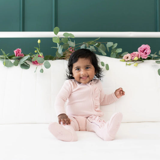 Kyte Baby - Ribbed Ruffle Zipper Footies