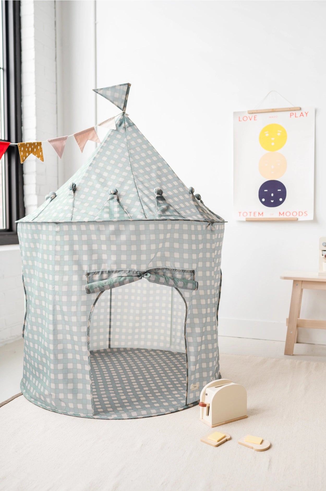 3 Sprouts - Recycled Fabric Play Tent (Gingham Blue)